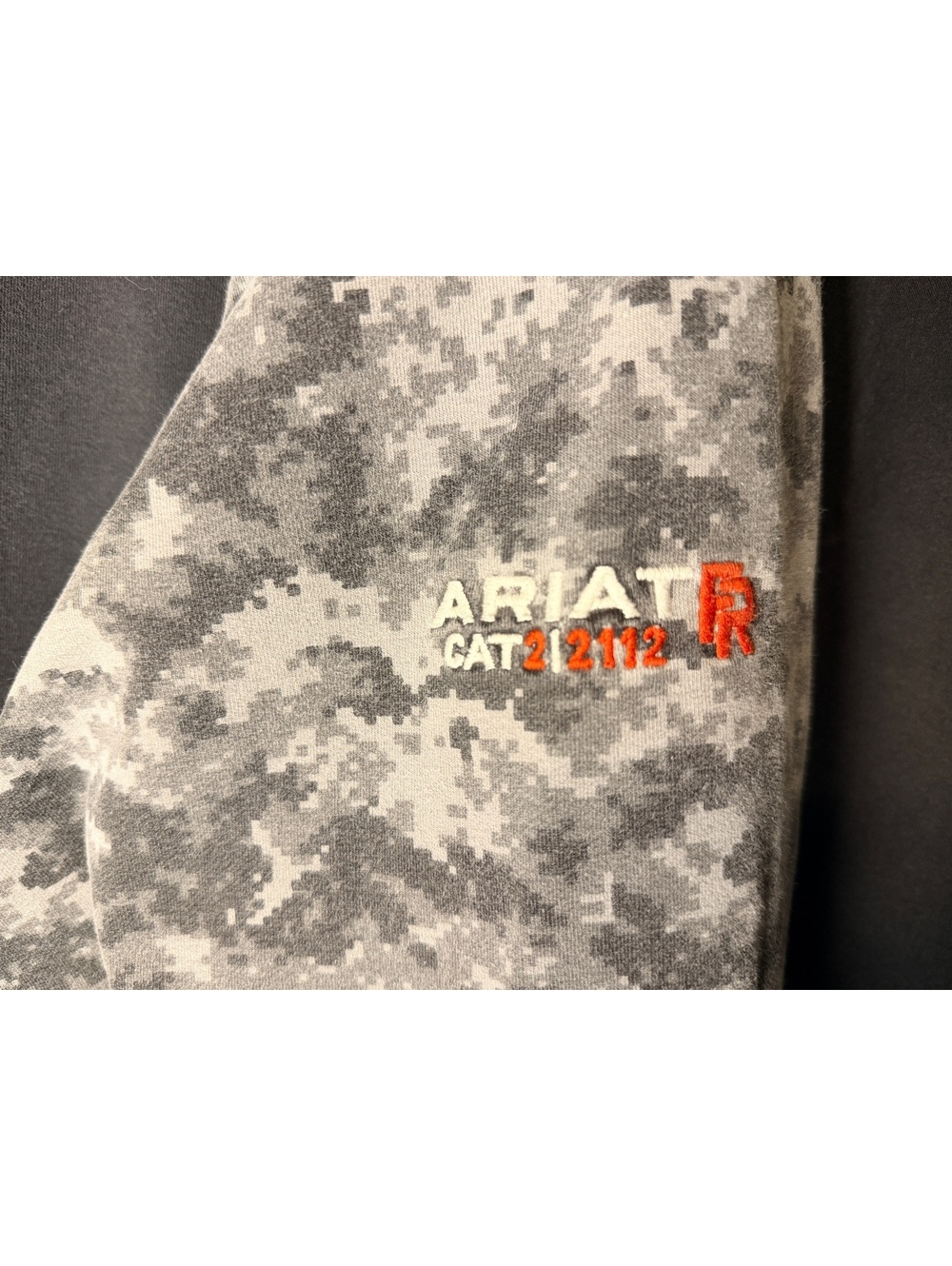 Ariat FR Men's 4XL Gray and Camouflage Hoodie Fire Resistant - Picture 4 of 6